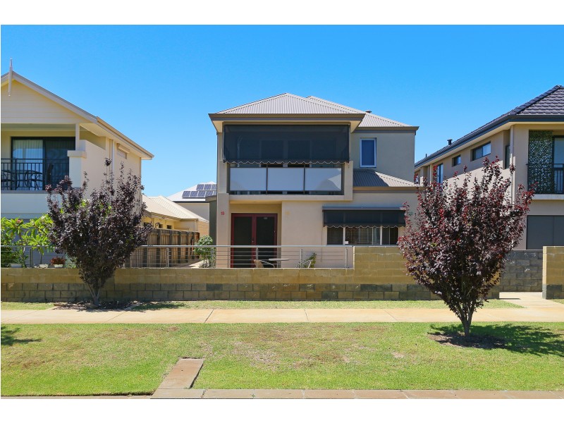 19 Fulbrooke Loop, Canning Vale WA 6155
