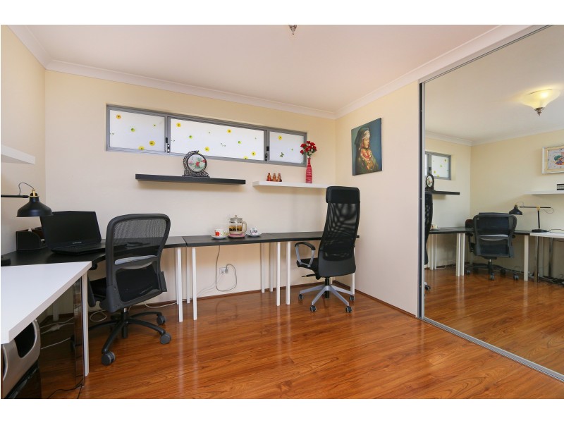19 Fulbrooke Loop, Canning Vale WA 6155