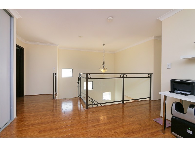 19 Fulbrooke Loop, Canning Vale WA 6155