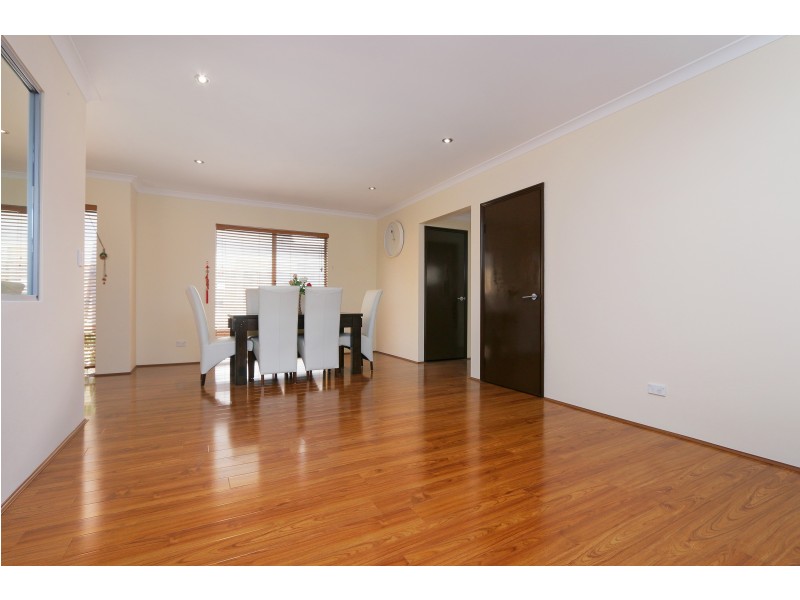 19 Fulbrooke Loop, Canning Vale WA 6155