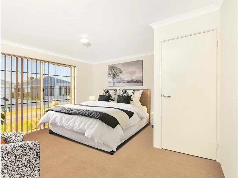 6 Farnese Way, Banksia Grove WA 6031