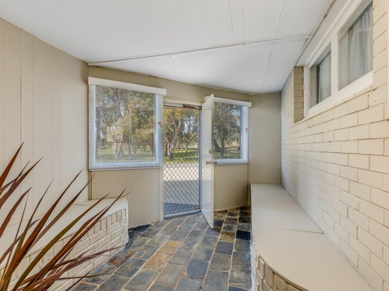 45 Rhodes Crescent, Calista WA 6167