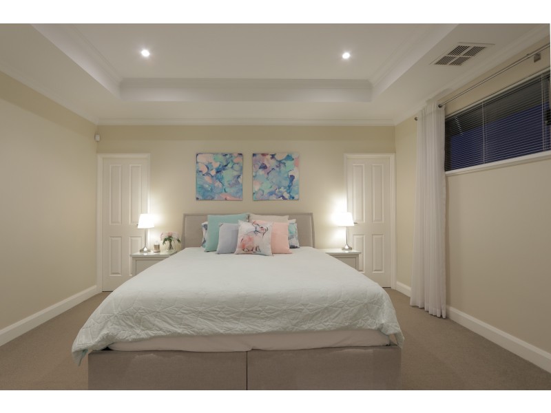 15 Clontarf Terrace, Canning Vale WA 6155