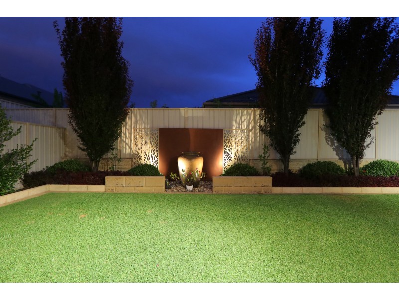 15 Clontarf Terrace, Canning Vale WA 6155