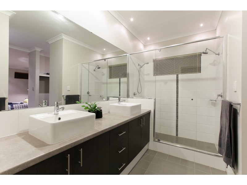 37 Archdale Loop, Piara Waters WA 6112