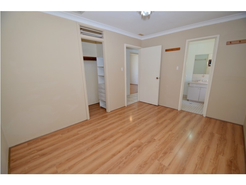 3 Fantail Way, Huntingdale WA 6110