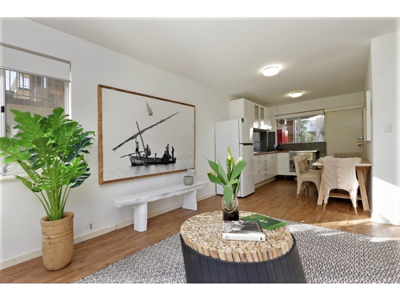 49/6 manning terrace, South Perth WA 6151