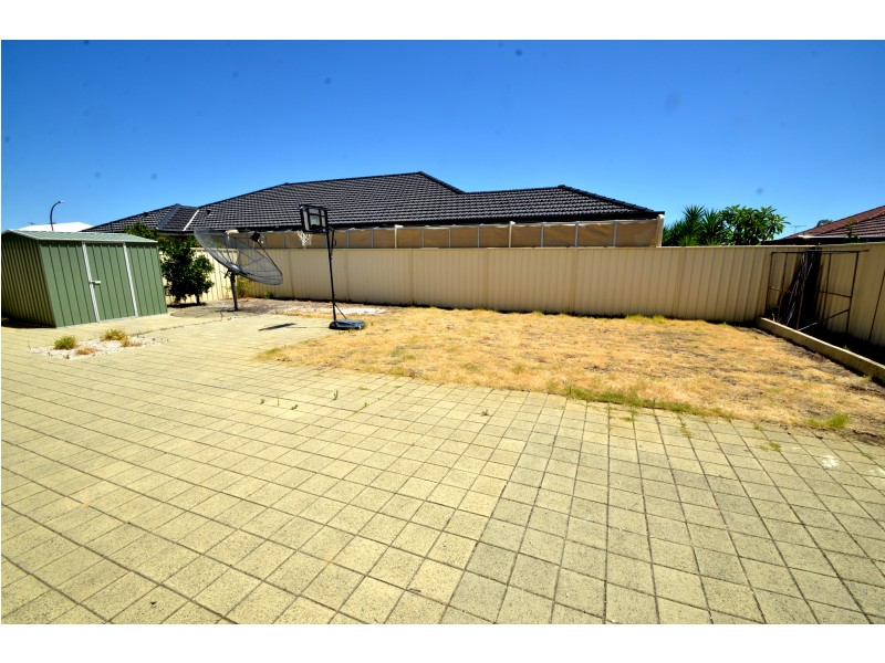 5 Meerup Lane, Gosnells WA 6110