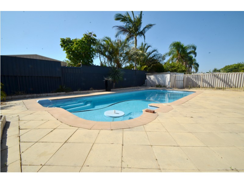 35 Sandridge Street, Gosnells WA 6110