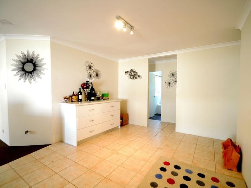 7 Lucinda Court, Huntingdale WA 6110