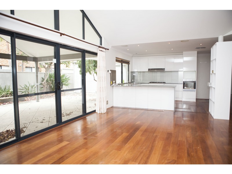 41 Waterview Parade, Southern River WA 6110