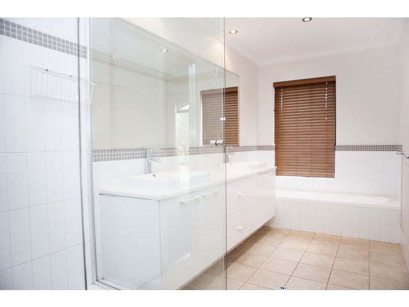 41 Waterview Parade, Southern River WA 6110