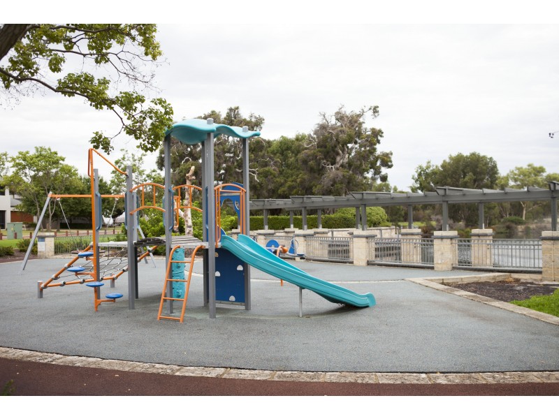 41 Waterview Parade, Southern River WA 6110