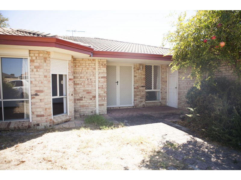 197 Warton Road, Thornlie WA 6108