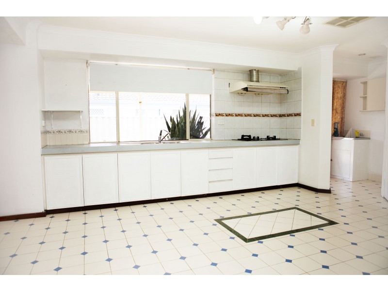 197 Warton Road, Thornlie WA 6108