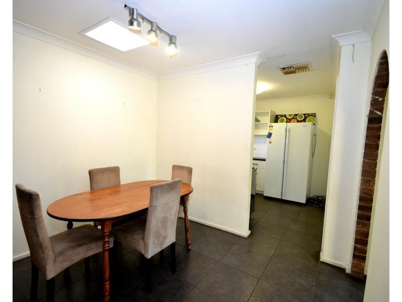 29 Romney Way, Parkwood WA 6147