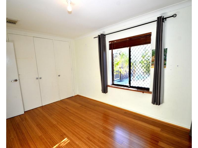 29 Romney Way, Parkwood WA 6147