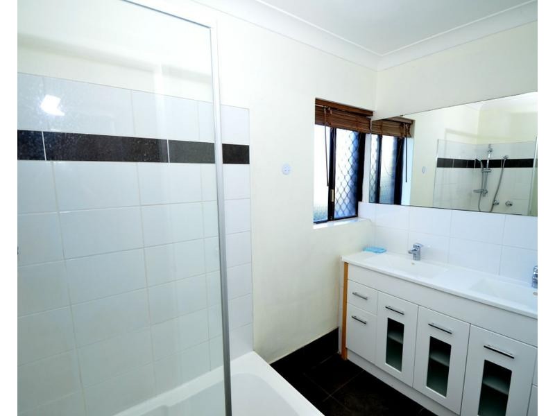 29 Romney Way, Parkwood WA 6147