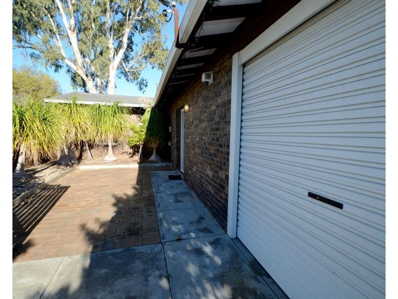 29 Romney Way, Parkwood WA 6147