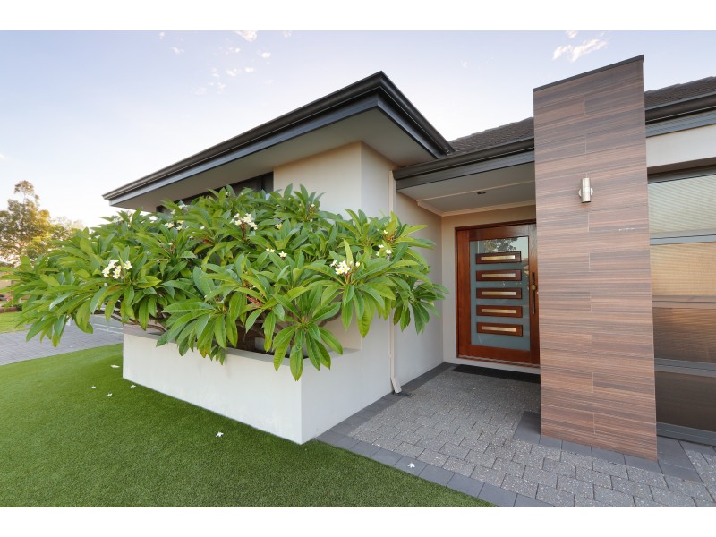 4 Newquay Street, Harrisdale WA 6112