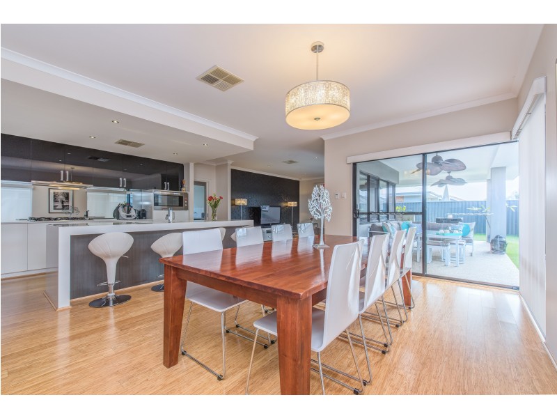 4 Newquay Street, Harrisdale WA 6112