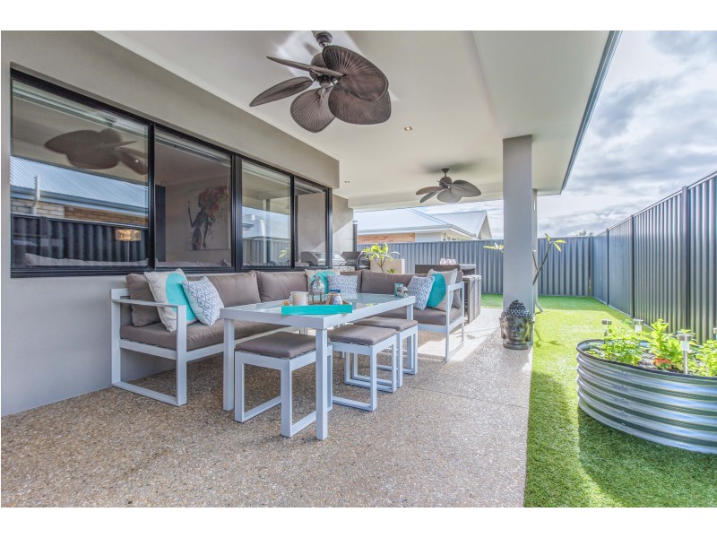 4 Newquay Street, Harrisdale WA 6112