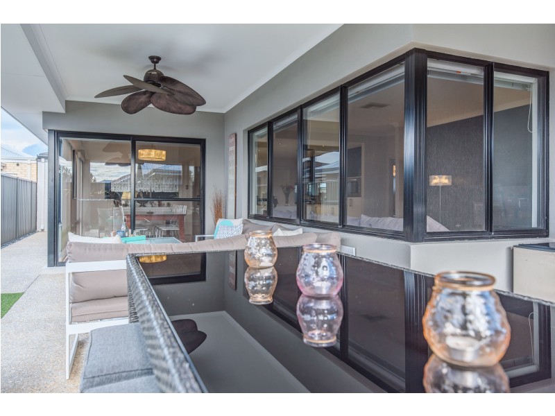 4 Newquay Street, Harrisdale WA 6112