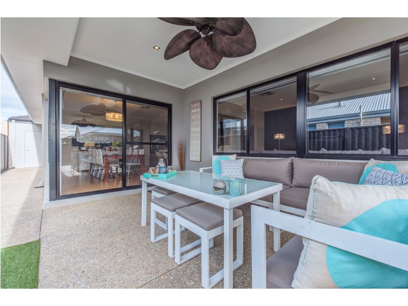 4 Newquay Street, Harrisdale WA 6112