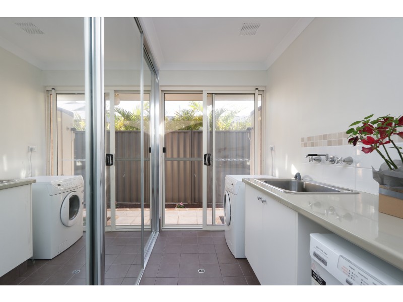 2 Hewitt Link, Harrisdale WA 6112