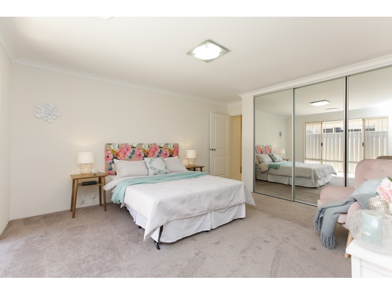 3 Wolfson Way, Piara Waters WA 6112