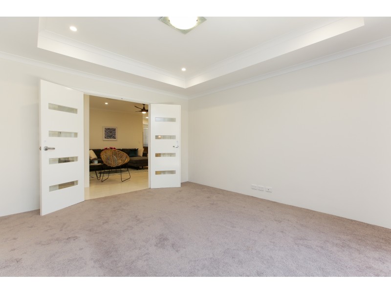 3 Wolfson Way, Piara Waters WA 6112