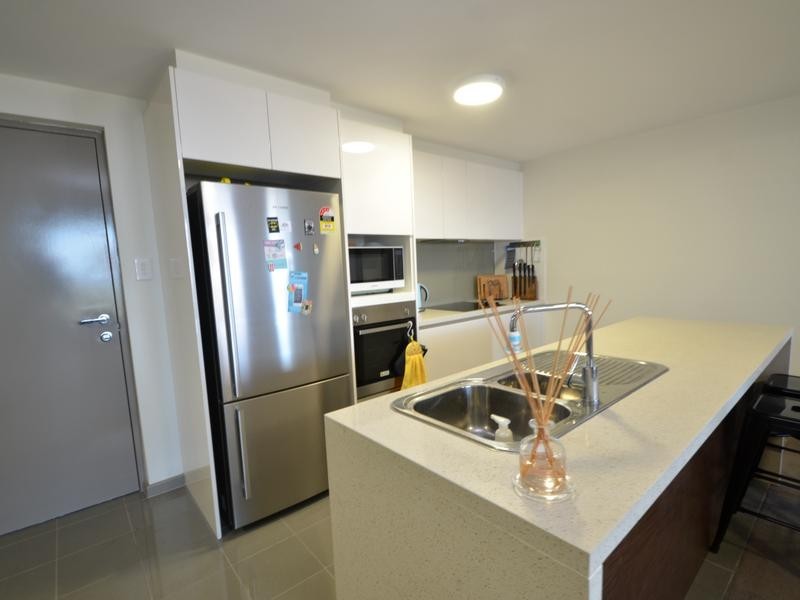 606/60 Grose Ave, Cannington WA 6107