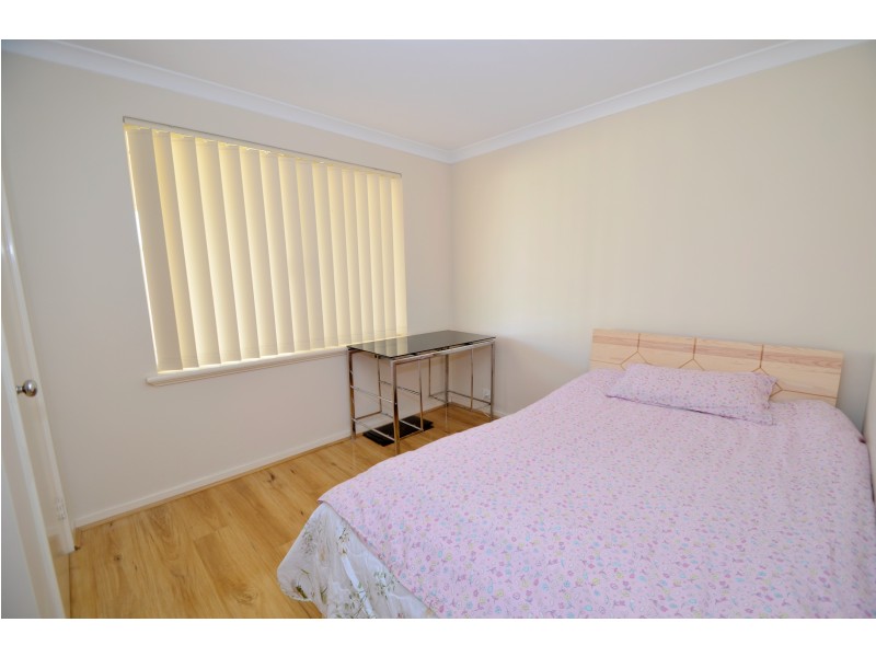 82 Boardman Road, Canning Vale WA 6155