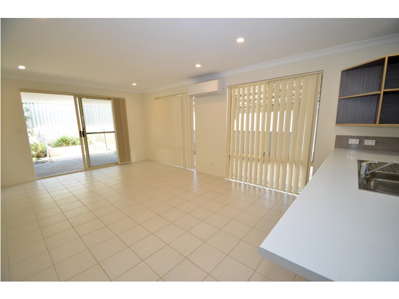 13 Kokoda Boulevard, Byford WA 6122