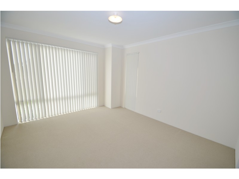 72 Setosa Loop, Byford WA 6122