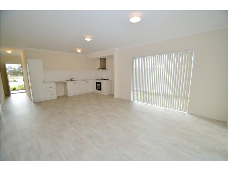 72 Setosa Loop, Byford WA 6122