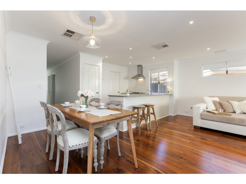 14 Frost Bend, Piara Waters WA 6112