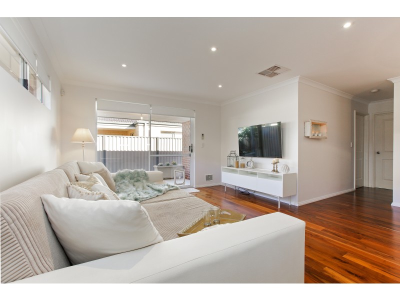 14 Frost Bend, Piara Waters WA 6112