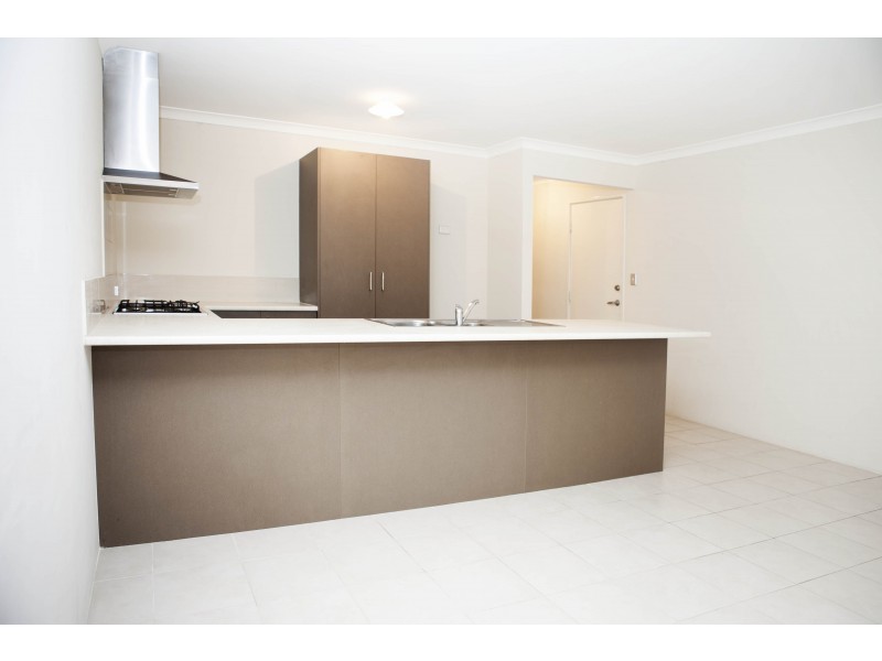 13C Doust Street, Cannington WA 6107