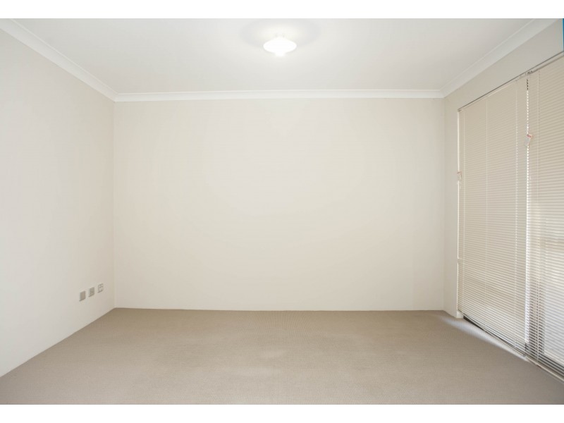 13C Doust Street, Cannington WA 6107