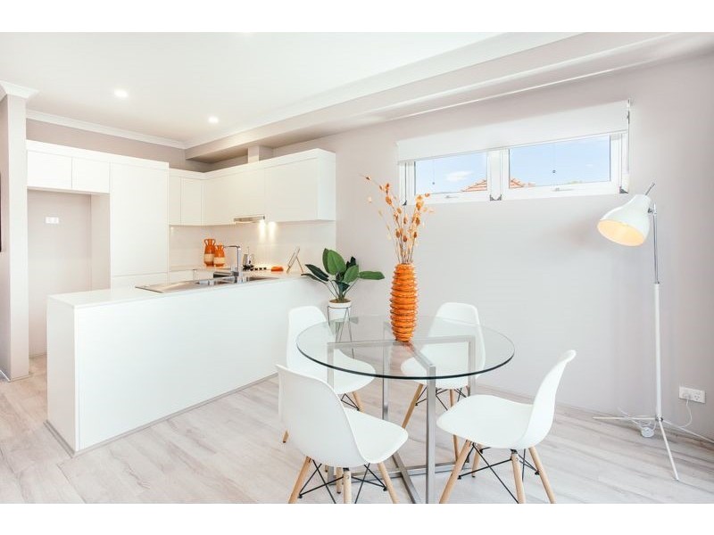 8/326 Rockingham Road, Spearwood WA 6163