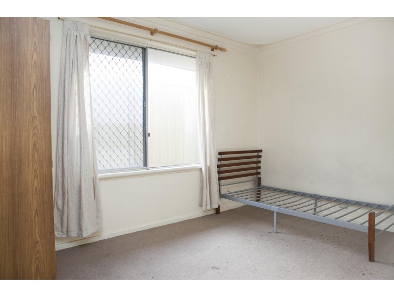 4 Marlow Way, Thornlie WA 6108