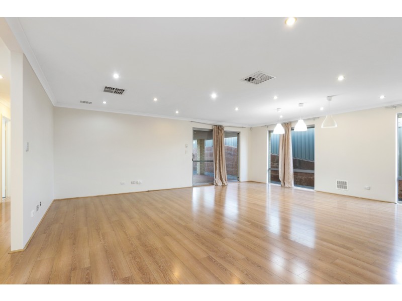 17 Guerin Avenue, Piara Waters WA 6112