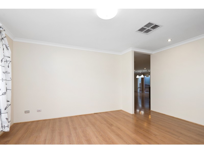 17 Guerin Avenue, Piara Waters WA 6112