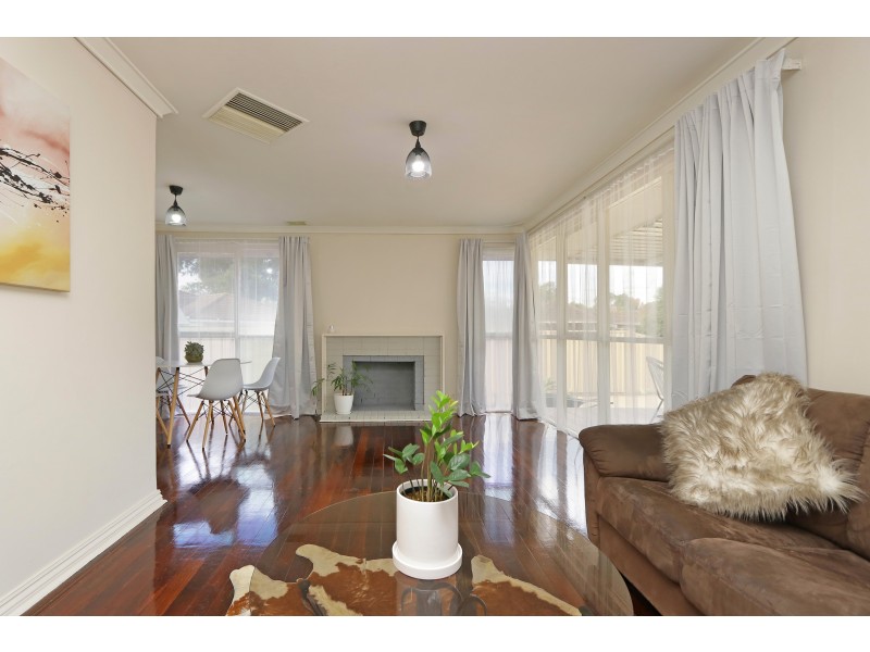 5 Clancy Way, Thornlie WA 6108