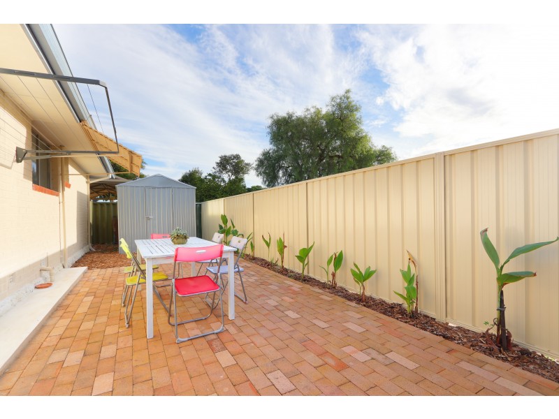 5 Clancy Way, Thornlie WA 6108