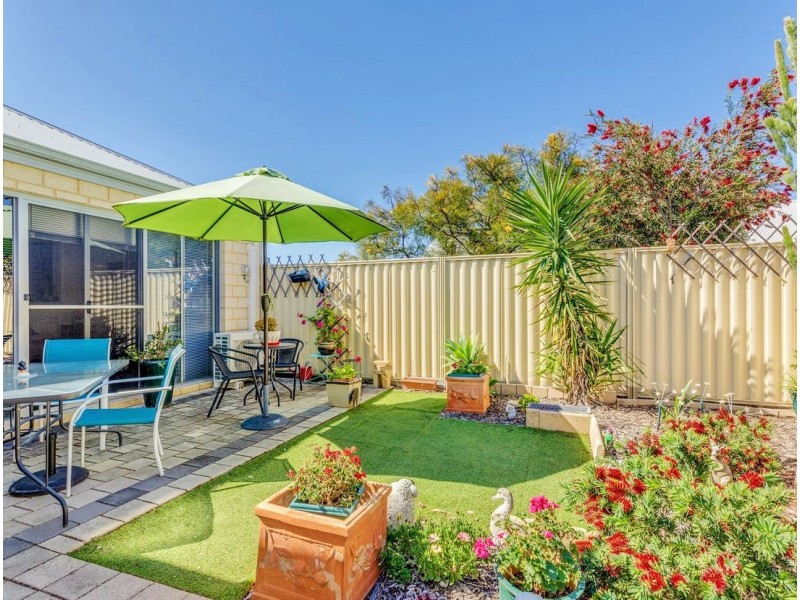 19/4 Jacana Parade, Ballajura WA 6066