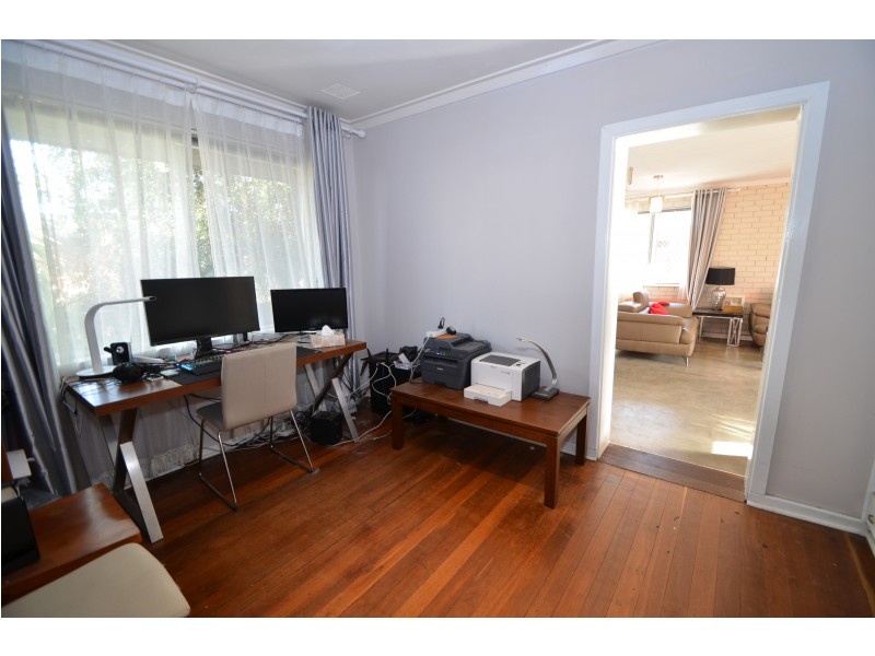 14 Kilter Place, Rivervale WA 6103