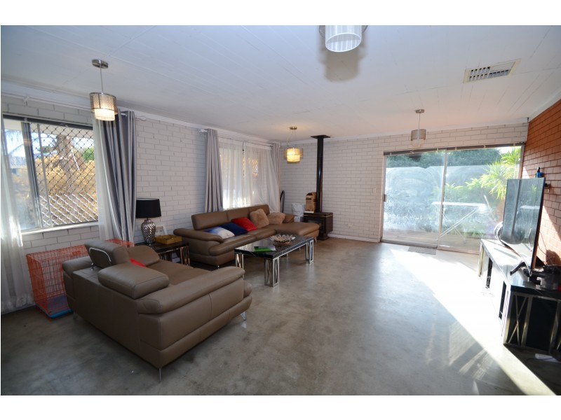 14 Kilter Place, Rivervale WA 6103