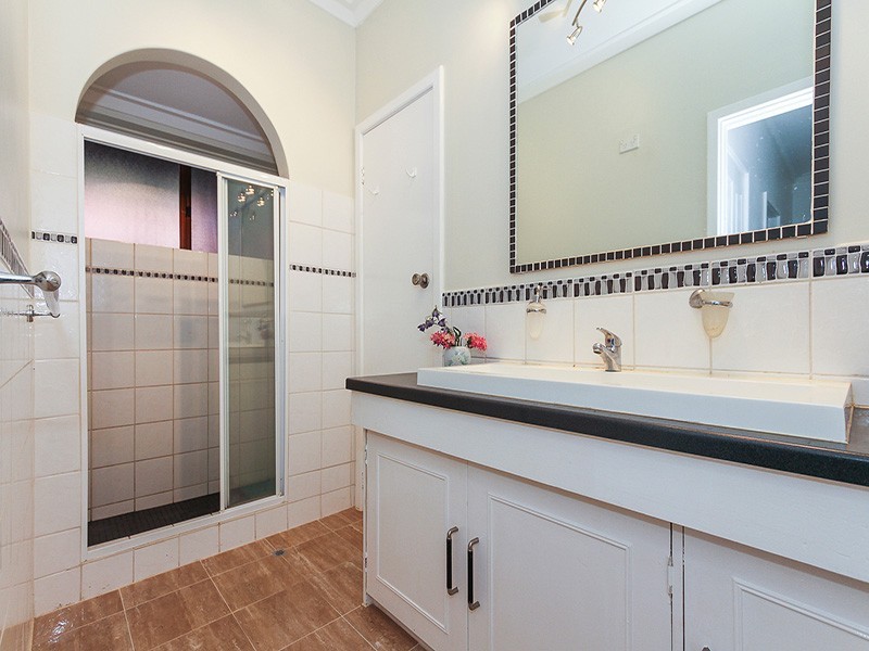 29 Wilkins Road, Kalamunda WA 6076